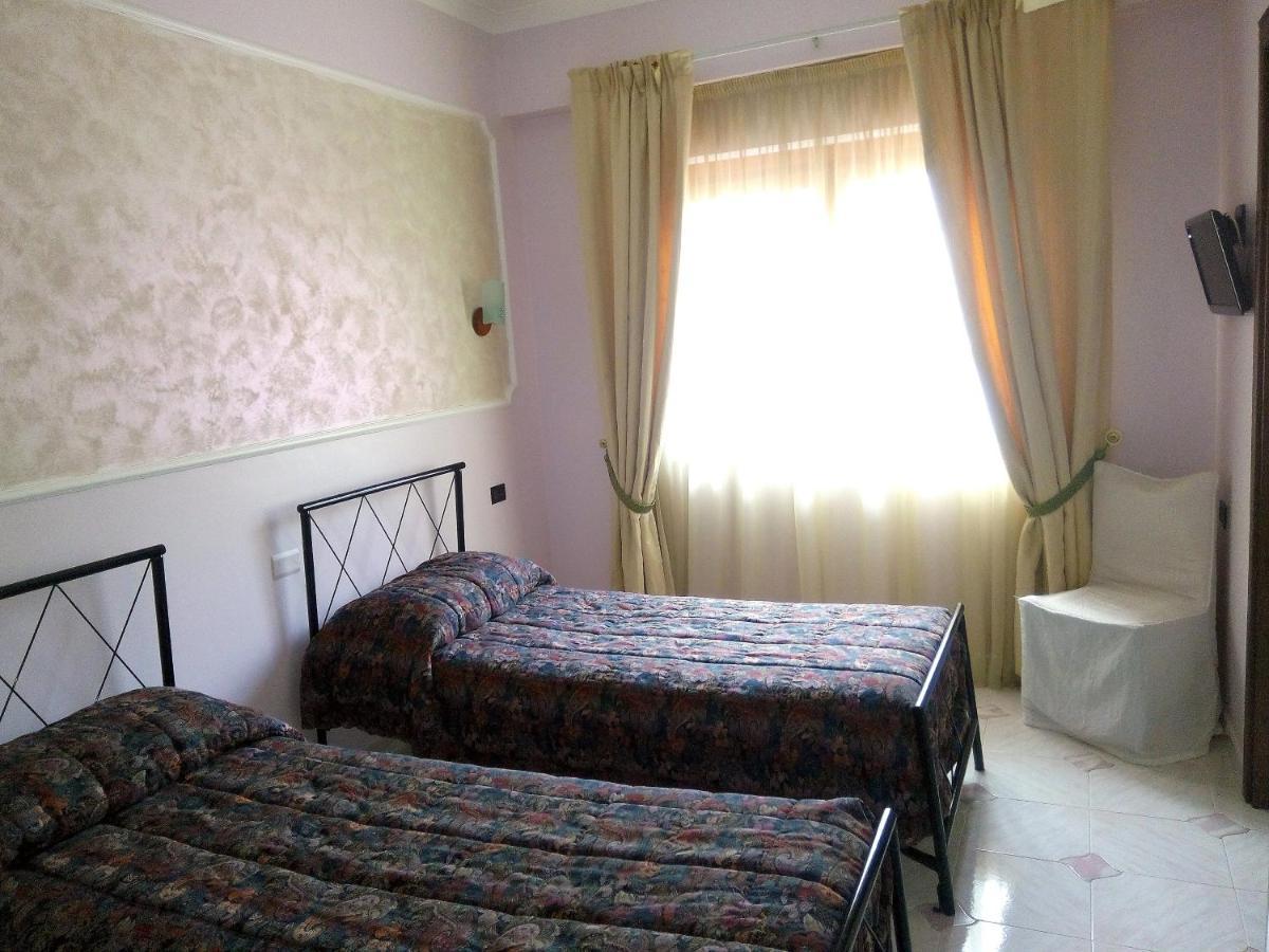 Hotel Al Querceto Tocco Caudio Экстерьер фото
